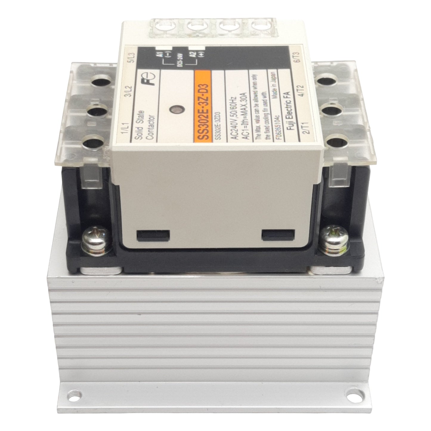 Used Fuji Electric SS302E-3Z-D3\F Solid-State Contactor, 240VAC 30A, 5-24VDC Control