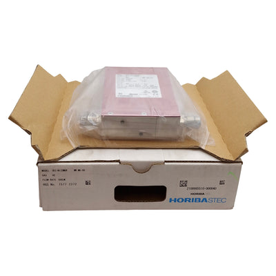New Horiba Stec SEC-N122MGR Nitrogen Mass Flow Controller 50SLM 50-300kPa 1/4" VCR