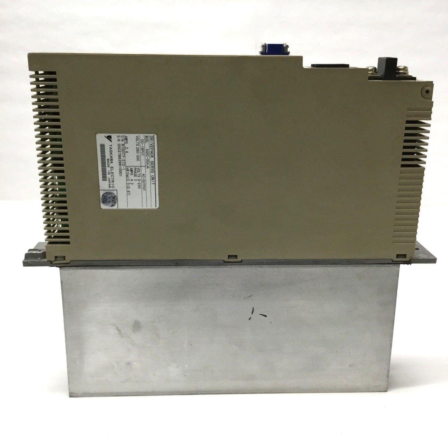 Used Yaskawa SGDC-05AJA SERVOPACK Motor Drive 280-330VDC In, 3PH 230VAC 0.5kW Out