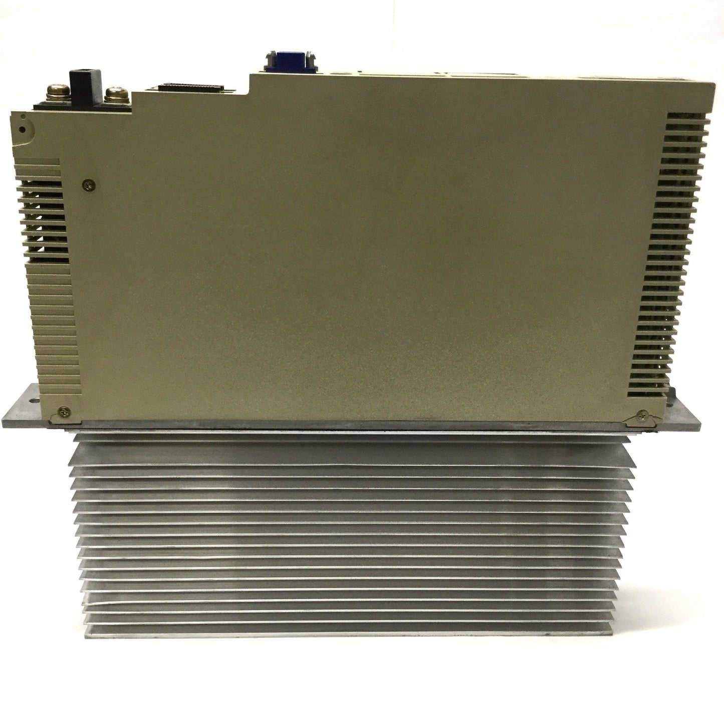 Used Yaskawa SGDC-05AJA SERVOPACK Motor Drive 280-330VDC In, 3PH 230VAC 0.5kW Out