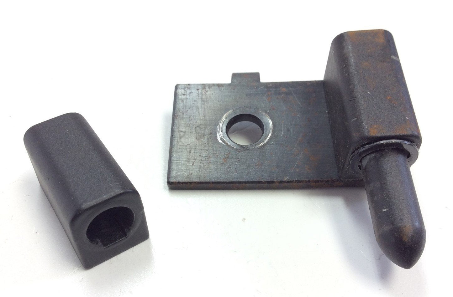 Used Lot of 10 Narrow Profile Aluminum Extrusion Hinges Reversible Black Zinc 300lbs