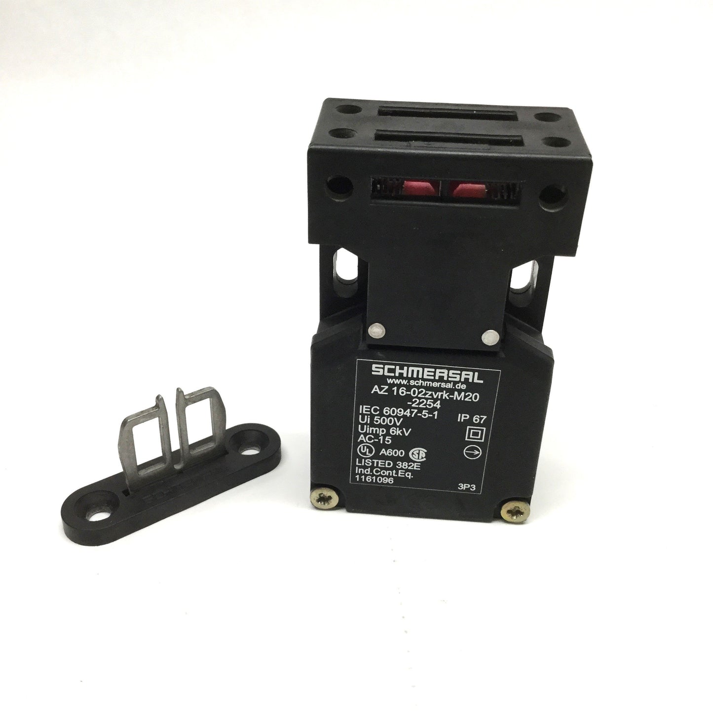 Used Schmersal AZ 16-02zvrk-M20-2254 Safety Interlock Door Switch w/Key, 230VAC/4A