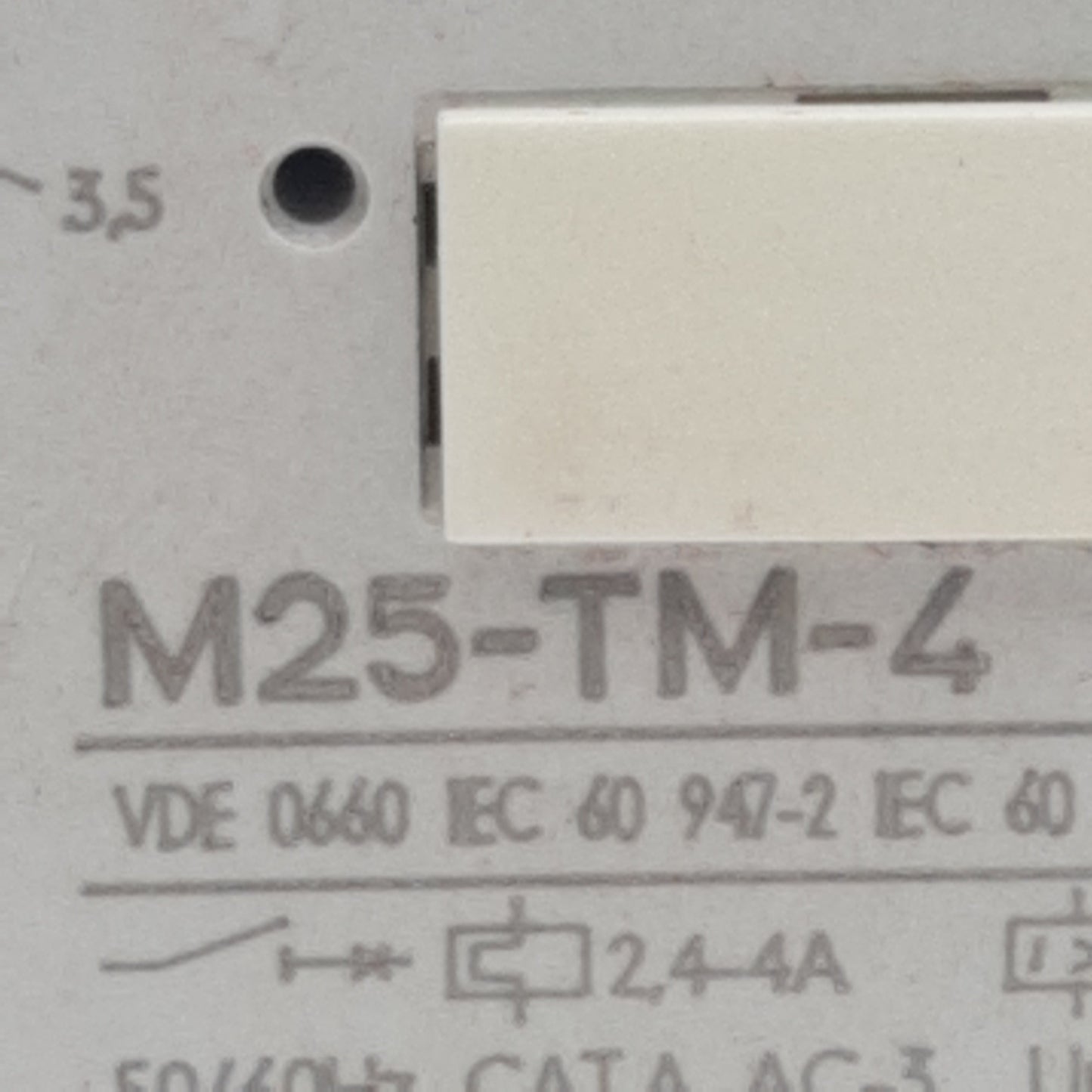 Used ABB M25-TM-4 Motor Protection Circuit Breaker, 3-Poles, 1N.O. + 1N.C., 2.4-4A