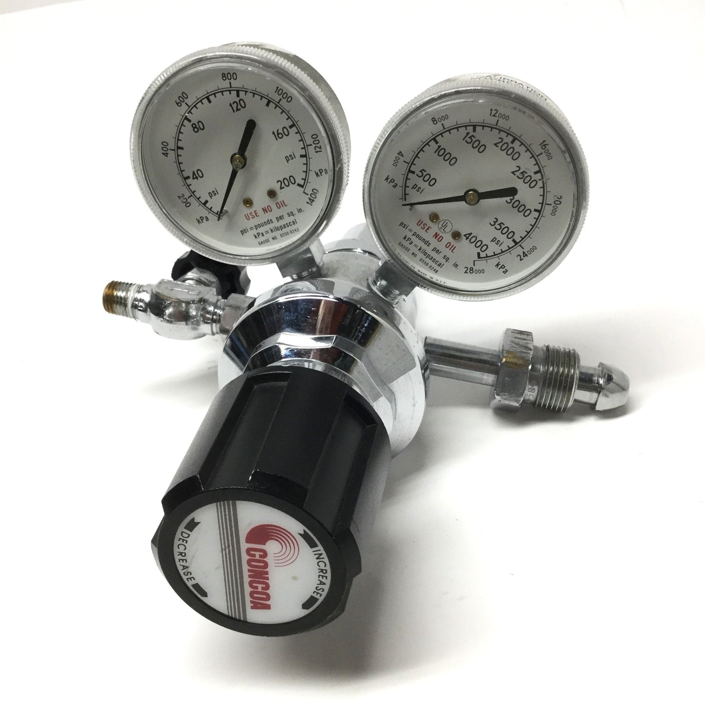 Used Concoa 21233511L Dual Stage Gas Regulator CGA 580 Inlet, 1/4" NPT Out, 0-120psi