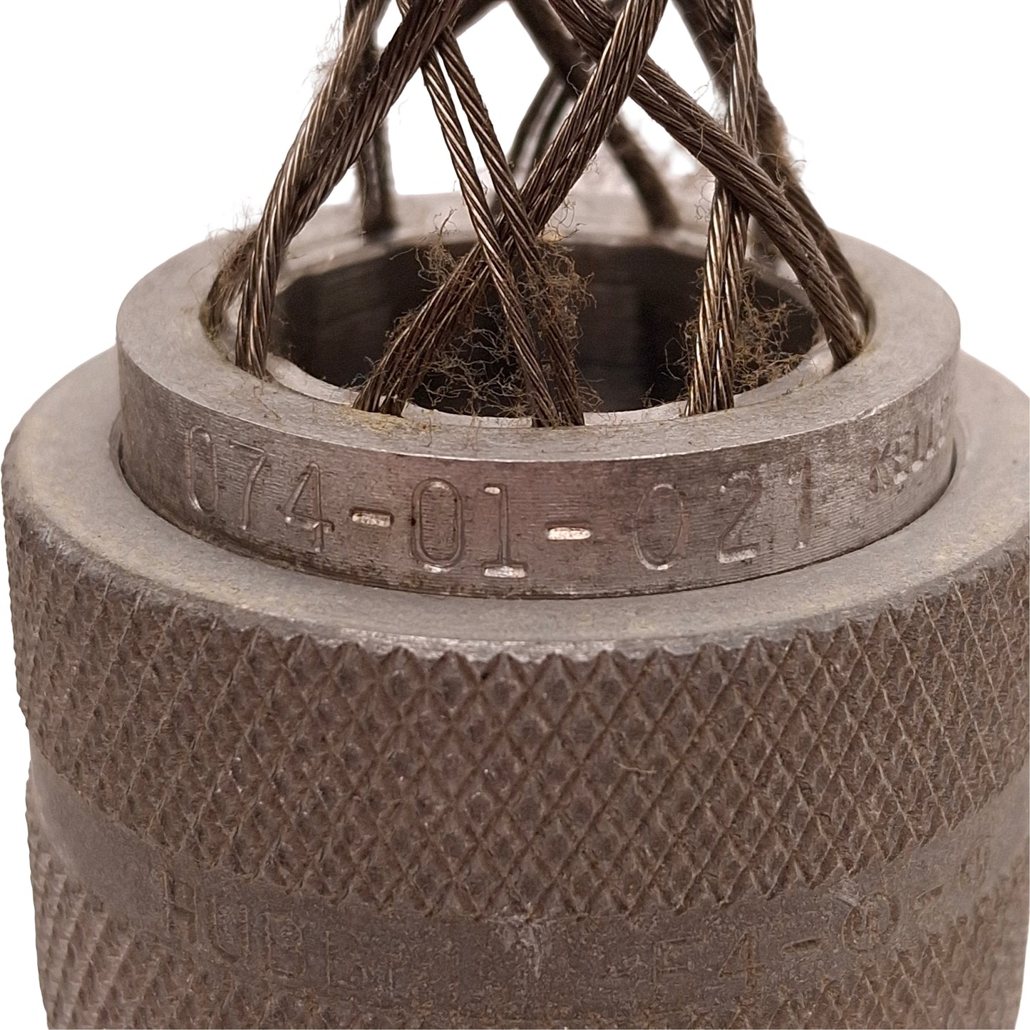 Used Hubbell Kellems 074-01-021 Strain Relief Deluxe Cord Grip ø0.625-0.750", 1in NPT