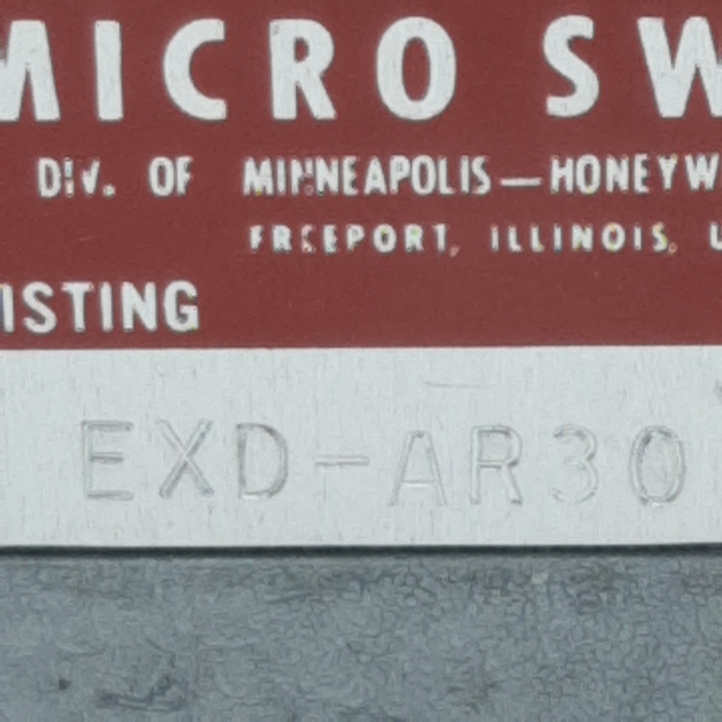 Used Honeywell EXD-AR30 Explosion Proof Limit Switch, SPDT, 15A 250VAC, 1/2in NPT