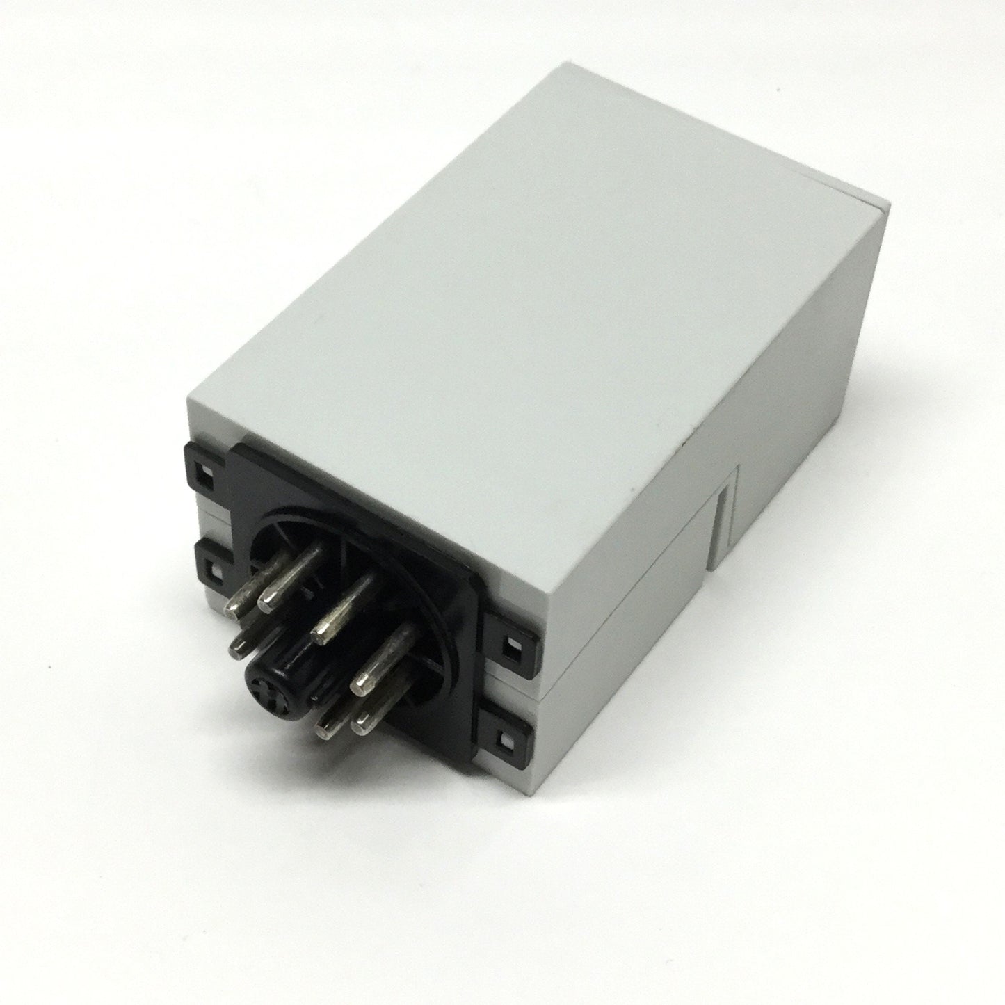 Used Crouzet OUR1 88867105 Timer Relay, 0.1s to 100hr, 24VDC/24-240VAC, 8A 250VAC