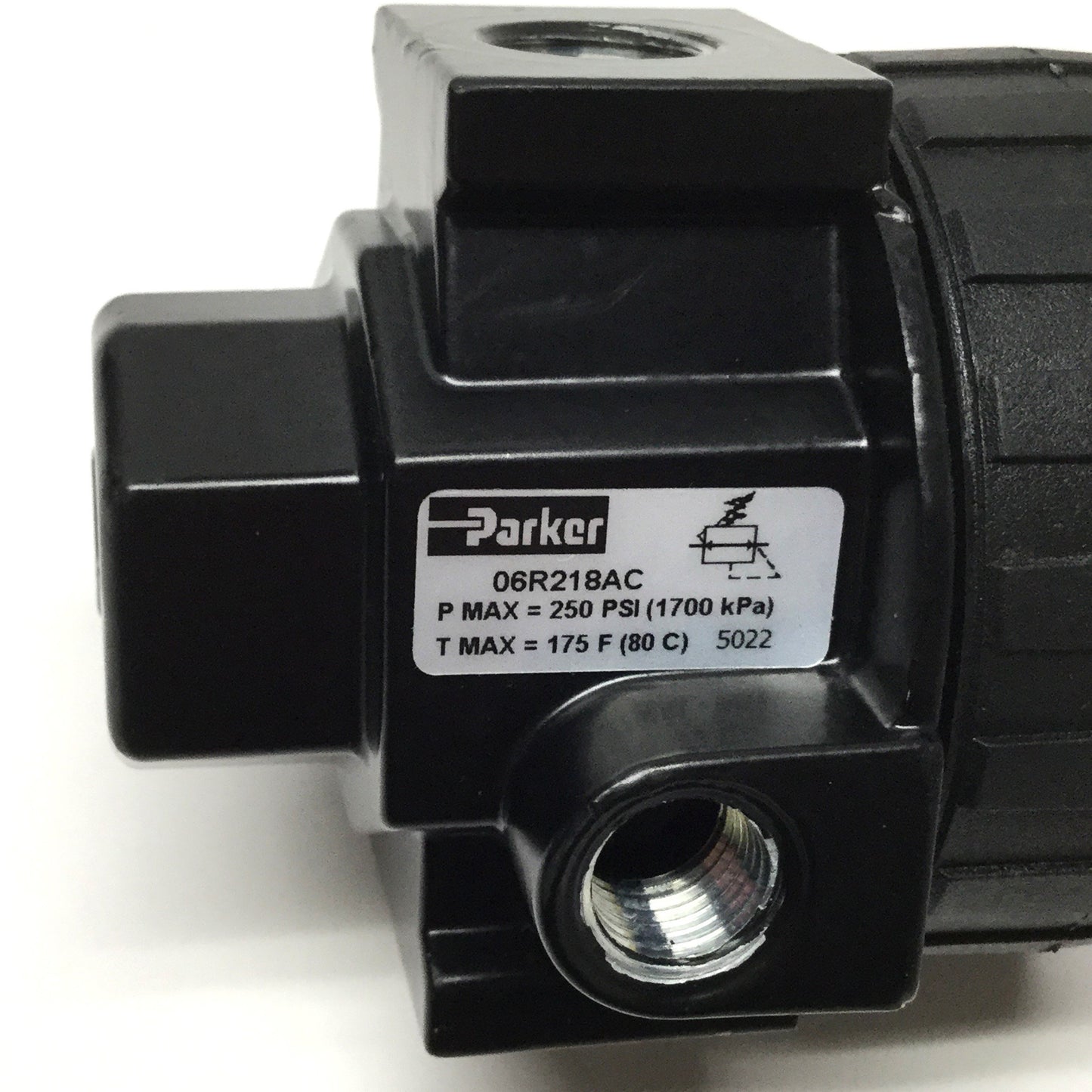 New – Open box Parker 06R218AC Prep-Air Pressure Regulator 2-125psi, 3/8" NPT, 250psi Max Inlet