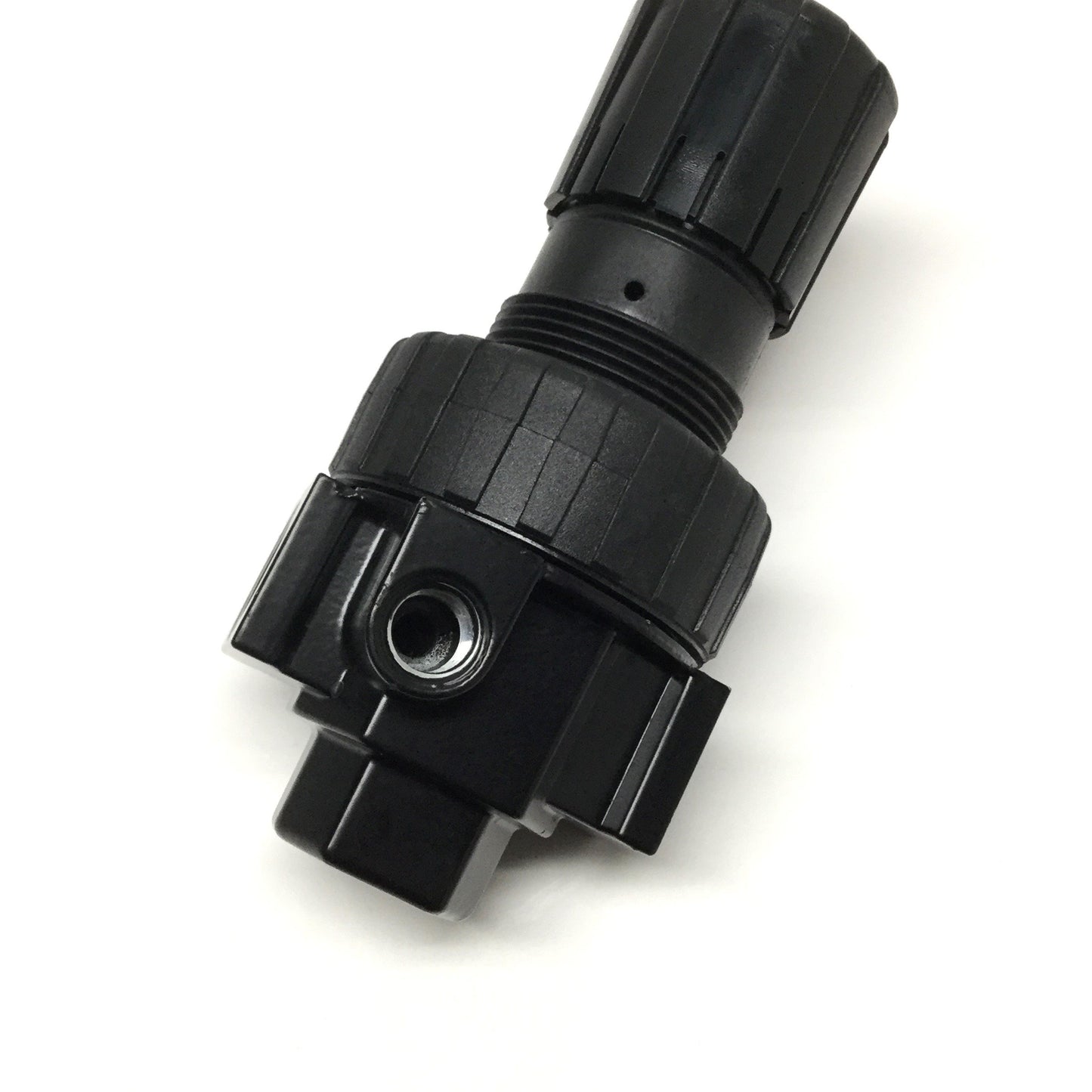 New – Open box Parker 06R218AC Prep-Air Pressure Regulator 2-125psi, 3/8" NPT, 250psi Max Inlet