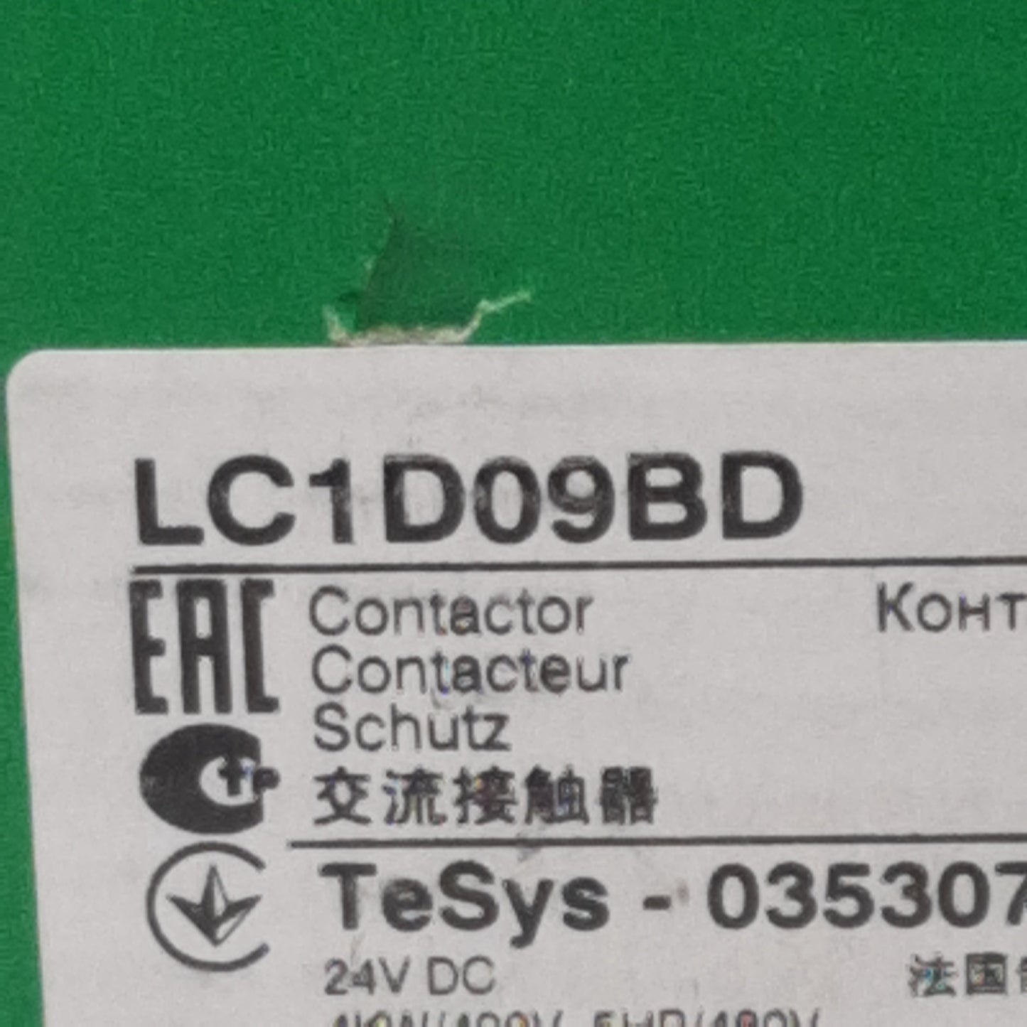 New Schneider Electric LC1D09BD Contactor, 3-Pole 3PST-NO, 9A 690VAC, 24VDC Coil