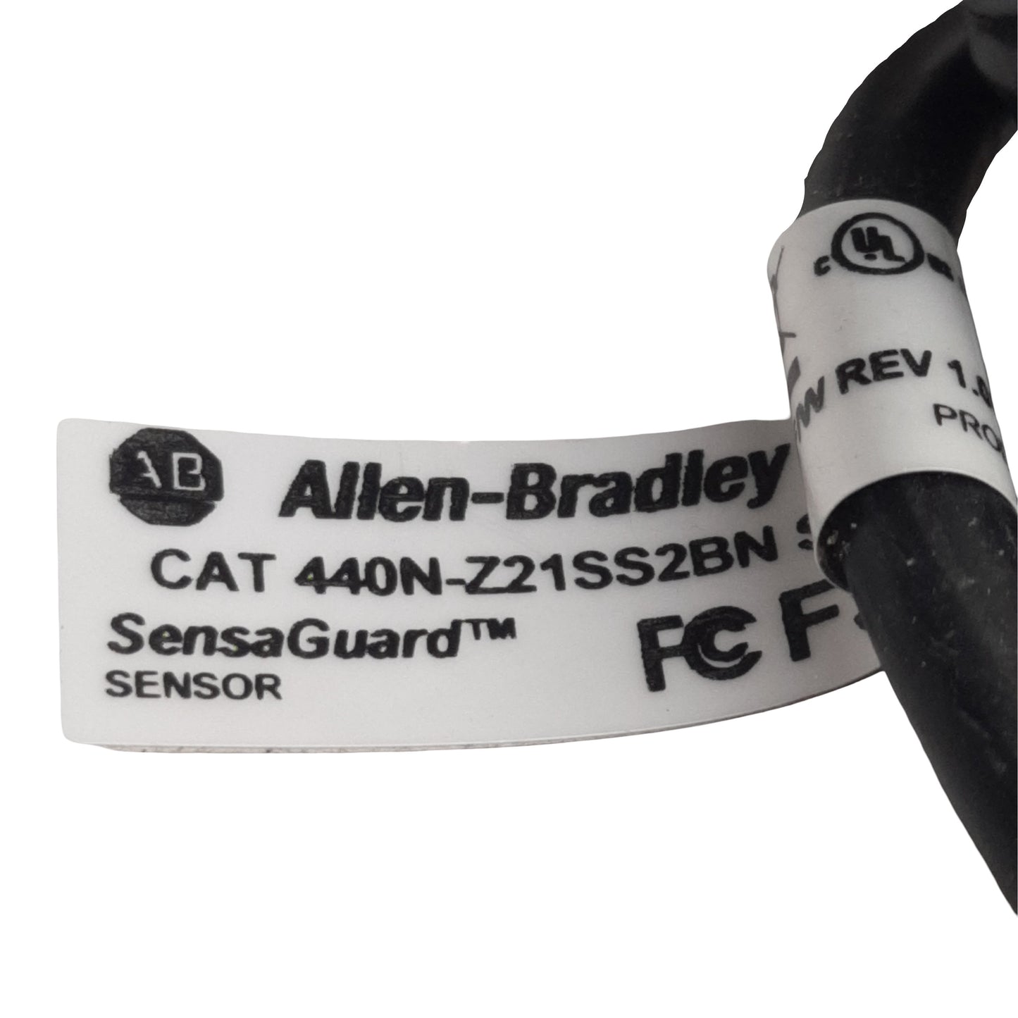 Used Allen Bradley 440N-Z21SS2BN SensaGuard Sensor PNP 2NC 1NO 25mm Range, 24VDC, 10m