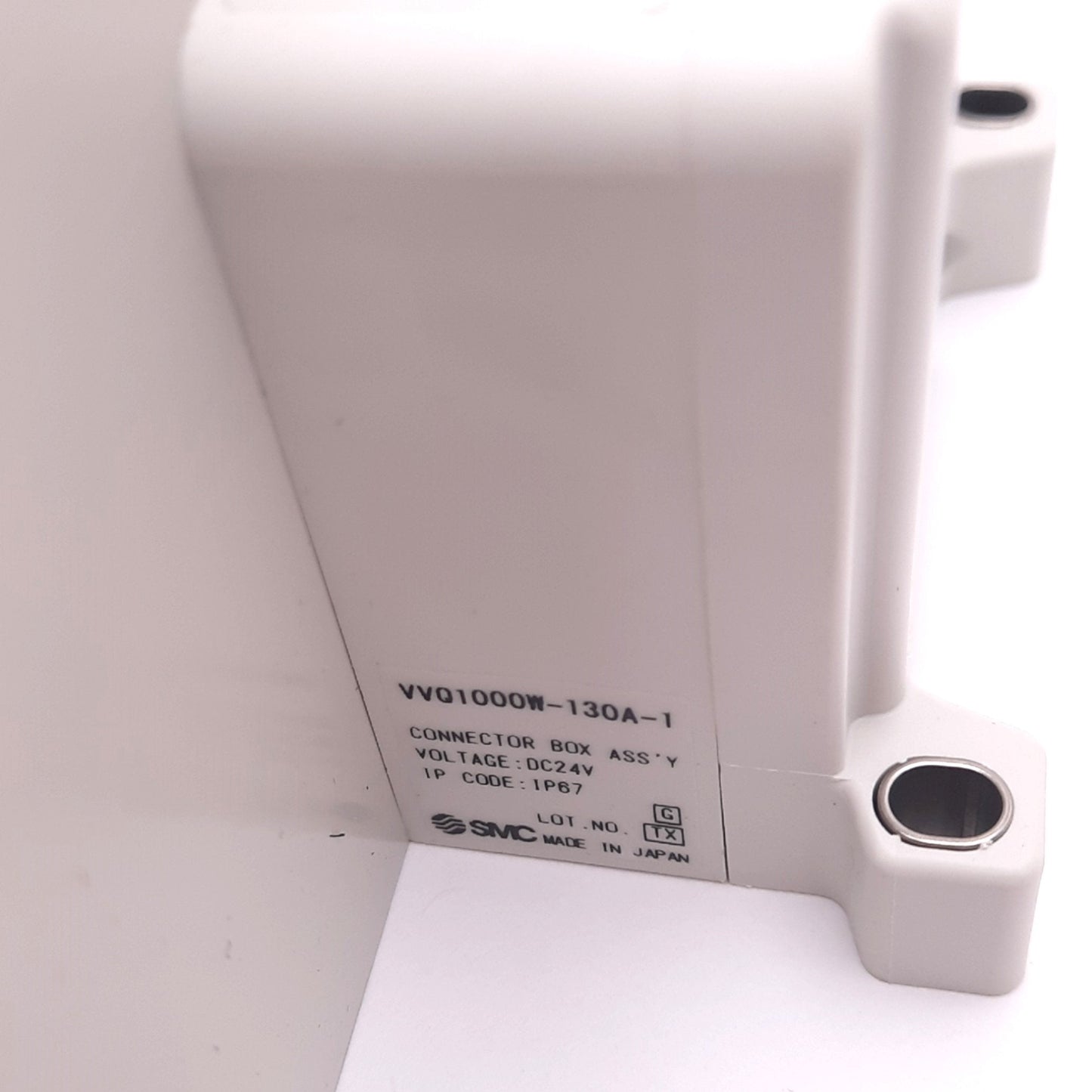 Used SMC VV5QC41-0203F-X72 Pneumatic Manifold, 4/5 Port Solenoid Valve, *Broken Mount
