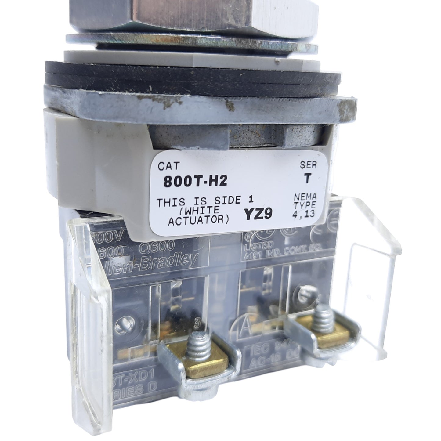 Used Allen Bradley 800T-H2 Maintained Selector Switch 2-Position, 600V AC ø30.5mm