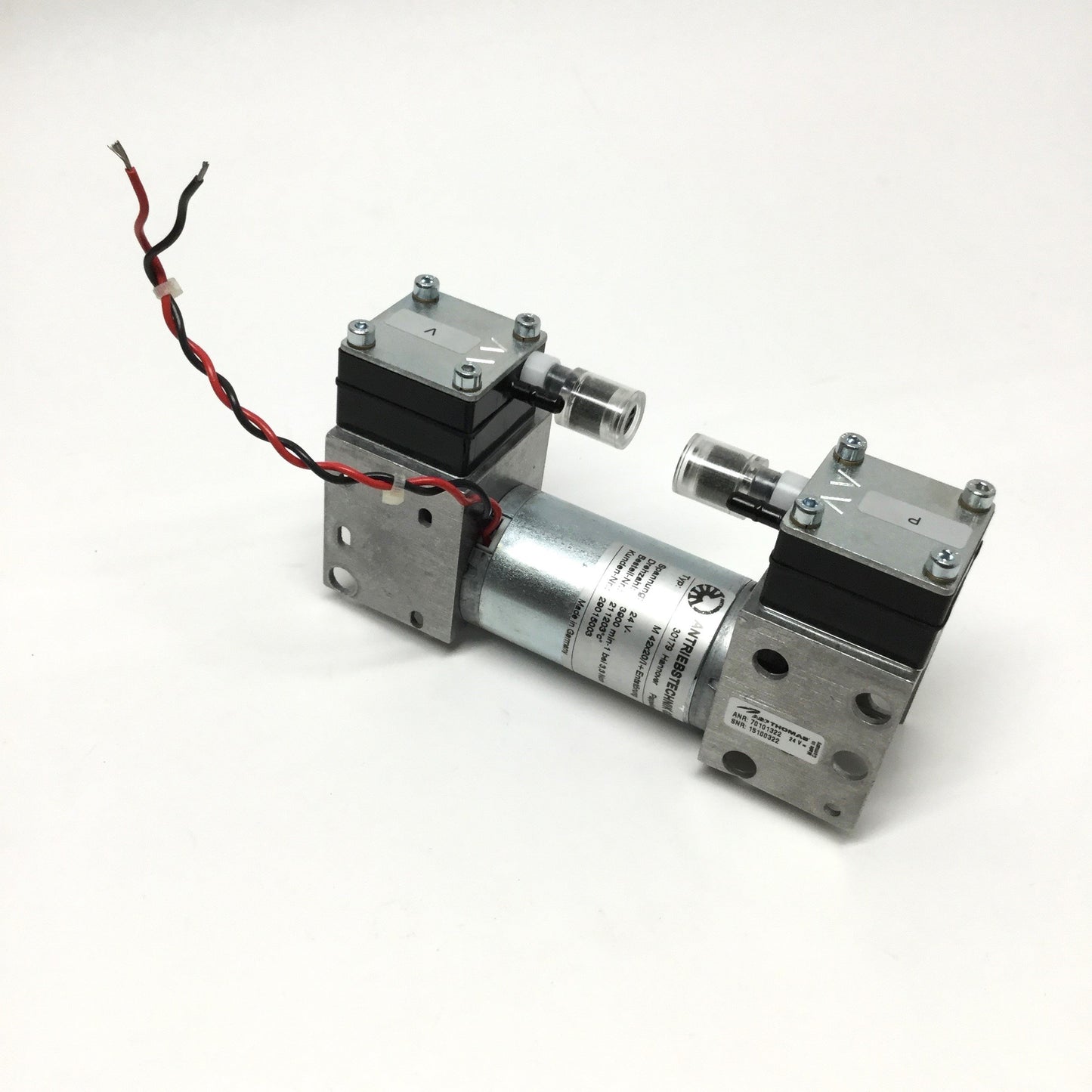 Used Thomas 70101322 Miniature Diaphragm Vacuum Pump Compressor 24VDC, 12psi/21.5inHg