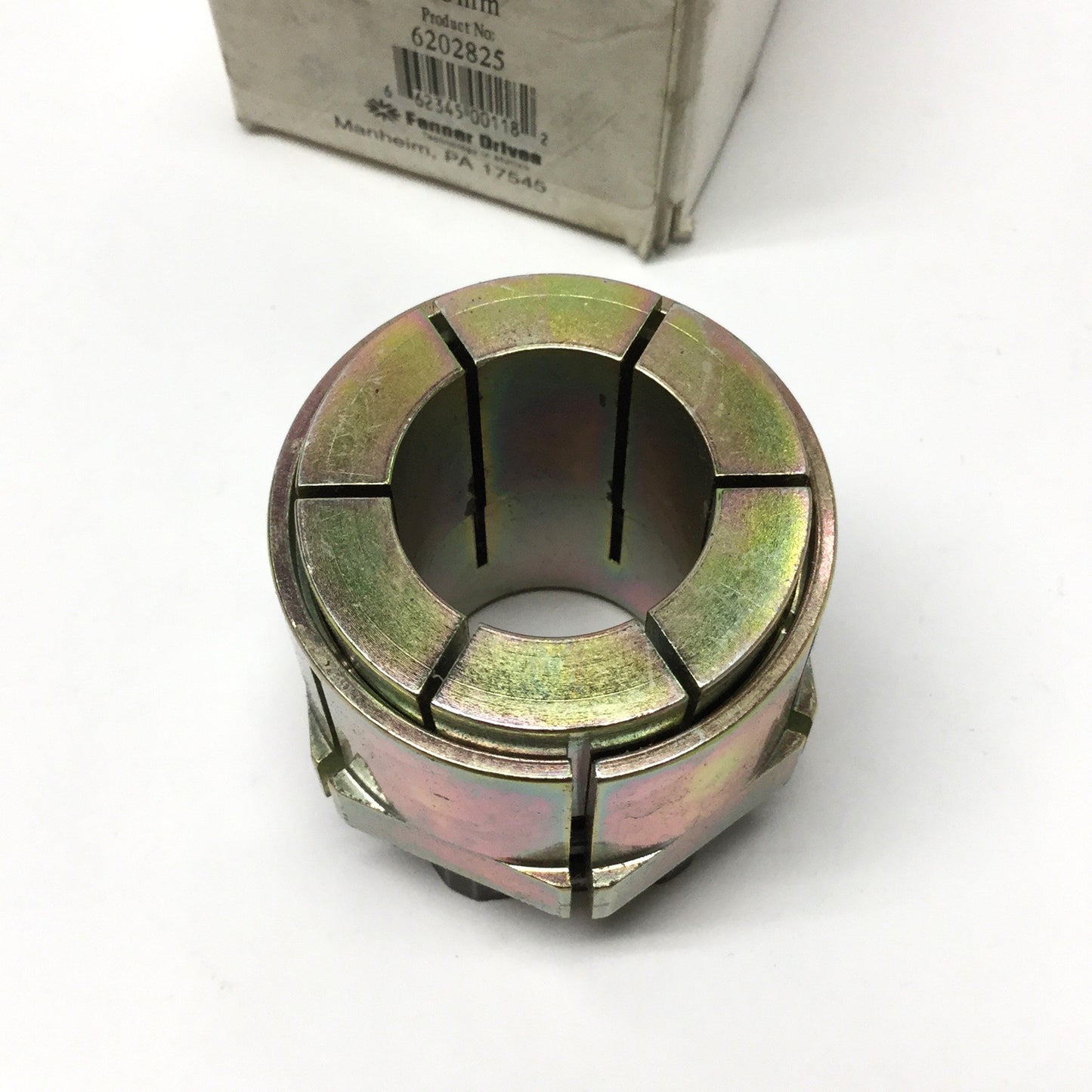 New – Open box Fenner 6202825 Trantorque GT Keyless Locking Shaft Bushing Single Nut 25mm Bore