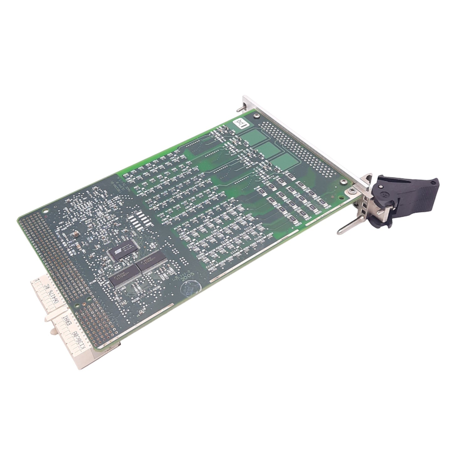 Used National Instruments PXI-6515 Digital I/O Module, 32 Source/Sink In, 32 Sink Out