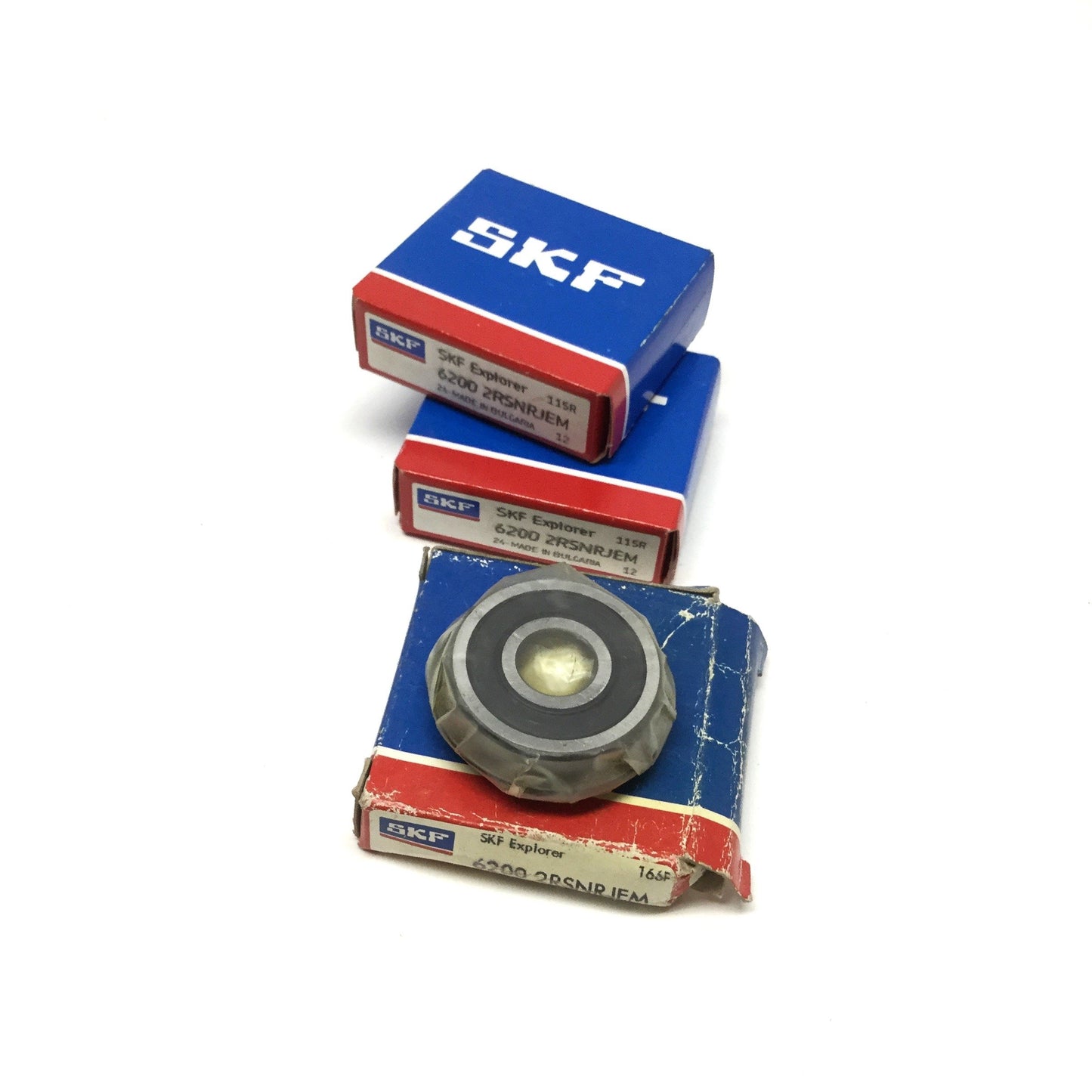 New Lot of 3 SKF 6200 2RSNRJEM Deep Groove Snap Ring Ball Bearing 10mm Bore, 30mm OD