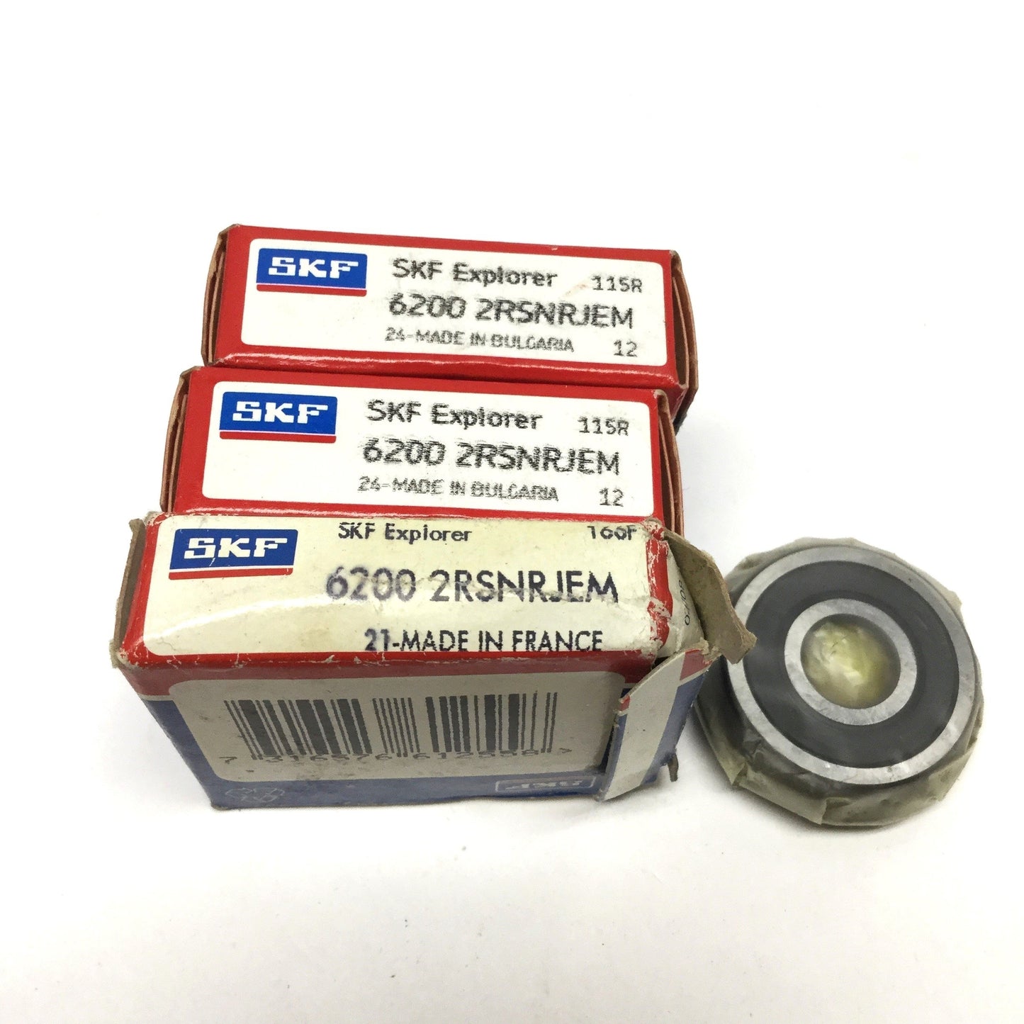 New Lot of 3 SKF 6200 2RSNRJEM Deep Groove Snap Ring Ball Bearing 10mm Bore, 30mm OD
