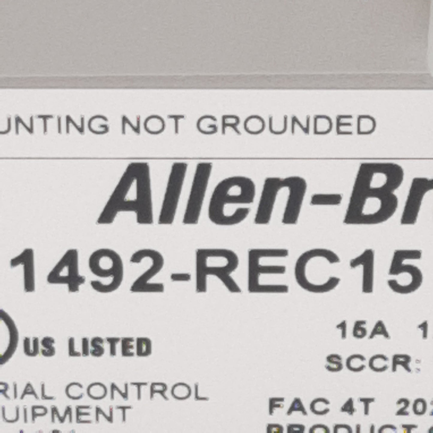 Used Allen Bradley 1492-REC15 Standard Duplex Receptacle, 15A 125VAC, DIN Rail