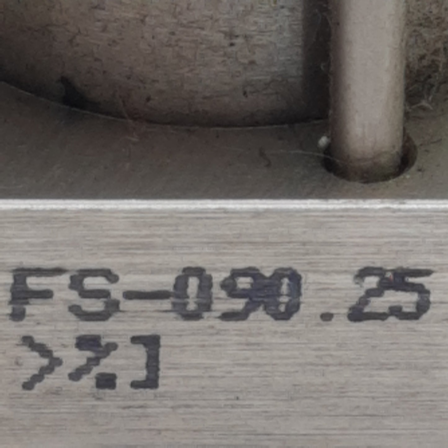 Used Bimba FS-090.25 Pneumatic Flat-1 Cylinder ø1-1/16in Bore 1/4in Stroke, 1/8in NPT