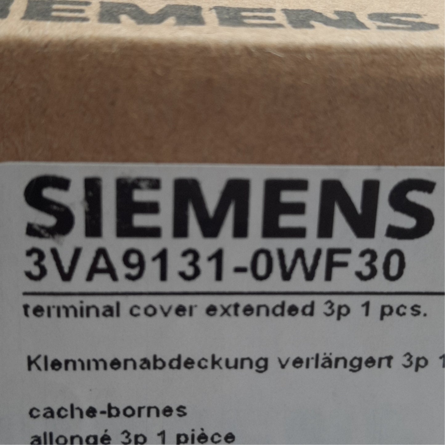 New Siemens 3VA9131-0WF30 Breaker Molded Case 3VA, 87.4x76.2x67mm,3VA4 & 3VA5 Series