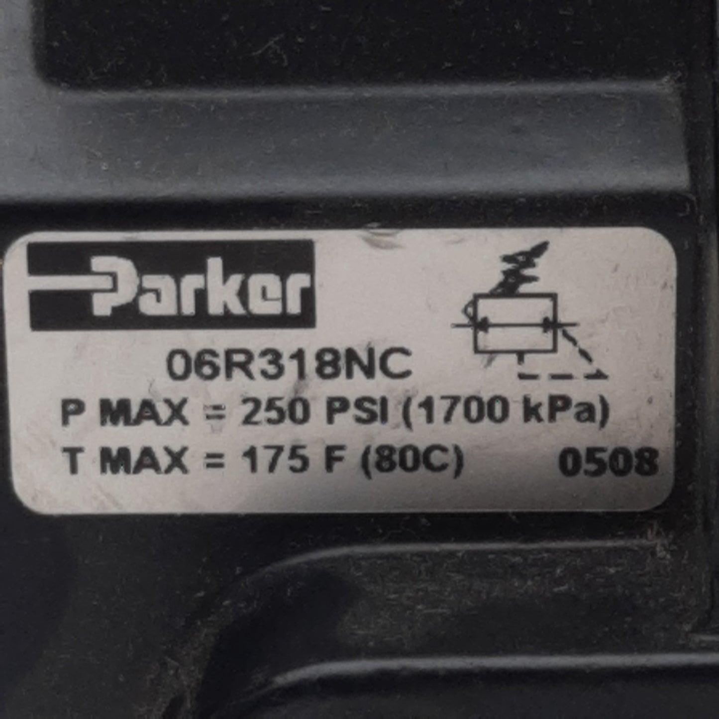 Used Parker 06R318NC Pressure Regulator, 2-125psig Set 250psig Max, 75scfm, 1/2in NPT
