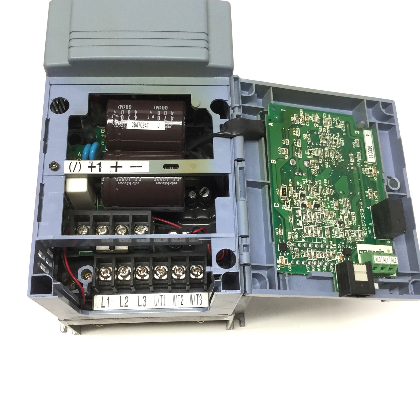 Used Hitachi L100-040HFU Inverter VFD Drive, 5HP / 4kW, 380-460VAC 3PH, 1-360Hz