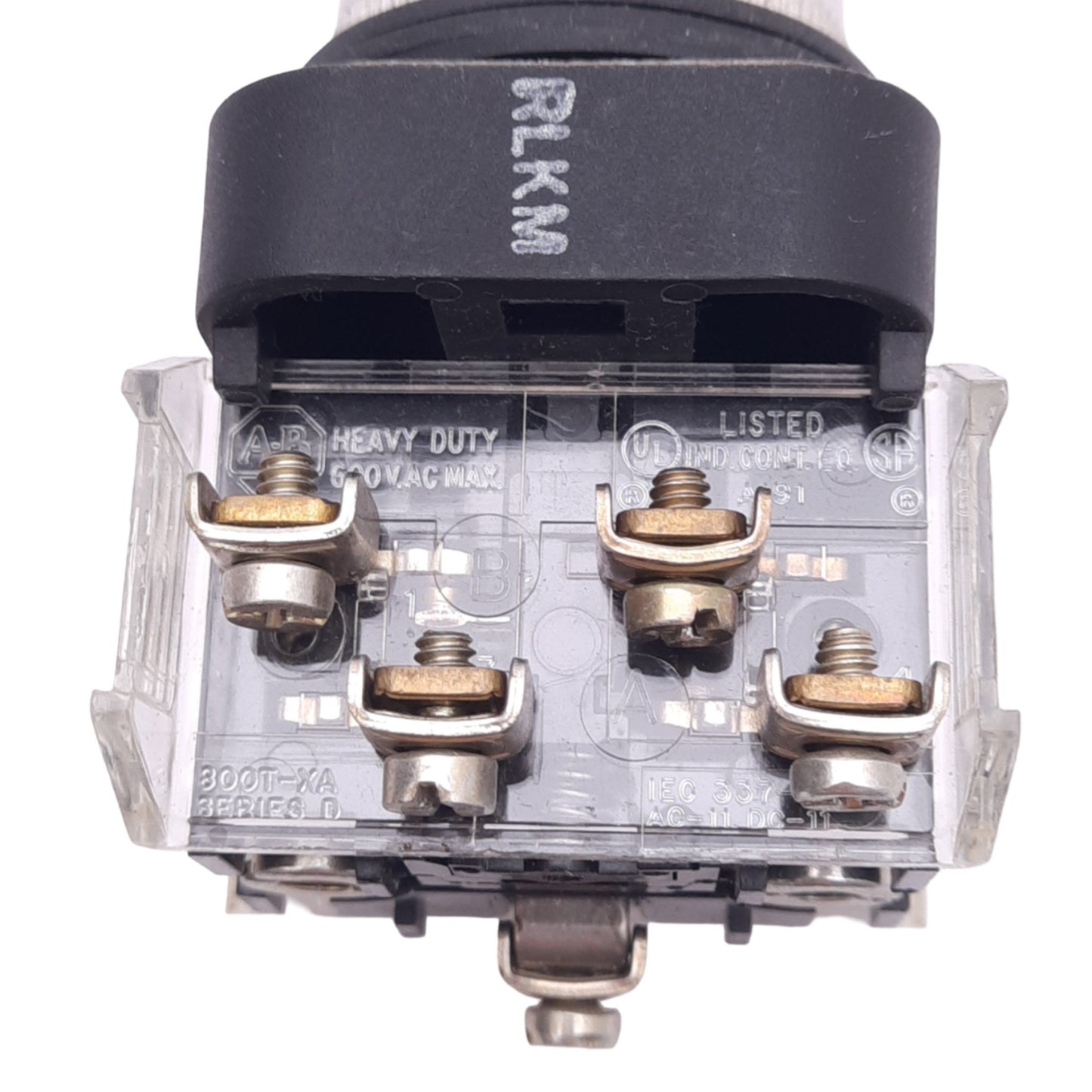 Used Allen Bradley 800T-PAD16 Amber Illuminated Pushbutton, ø30mm, 1NO 1NC, 600V 10A