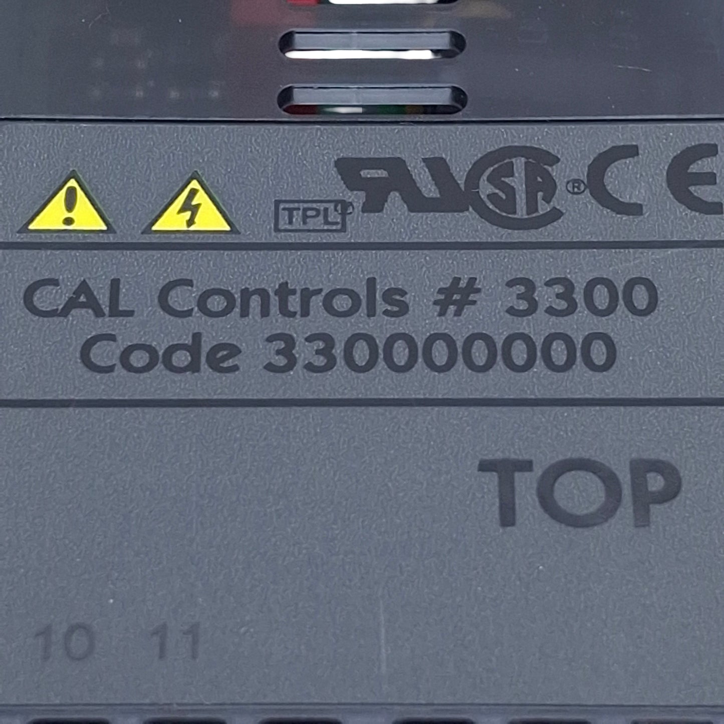 Used CAL Controls 330000000 Temperature Controller PID, 1/32 DIN, TC, RTD, 100-240V