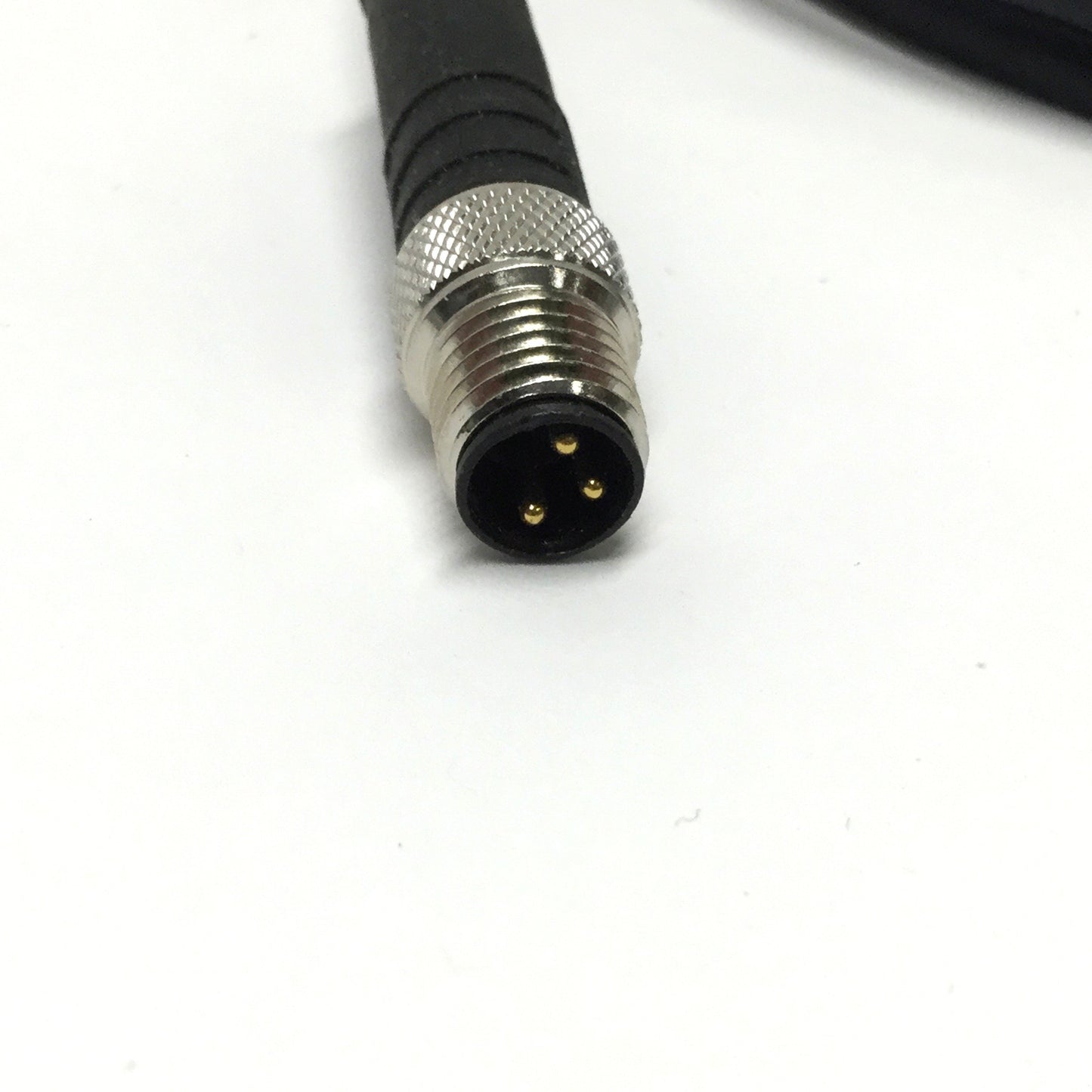 New – Open box Igus MAT90410324 Chainflex Linking Sensor Cable 3-Pin M8, Male to Female, 2m