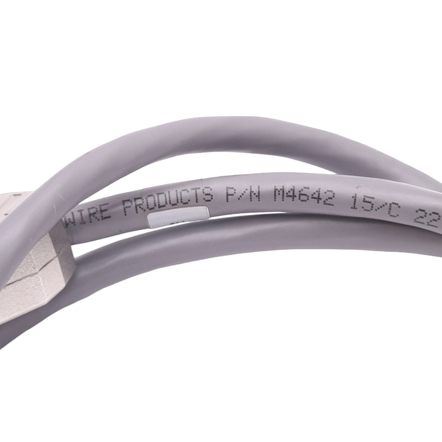Used Manhattan Wire M4642 Cable, D-Sub 15-Pin Male to 15-Pin HD Female, 4ft Length
