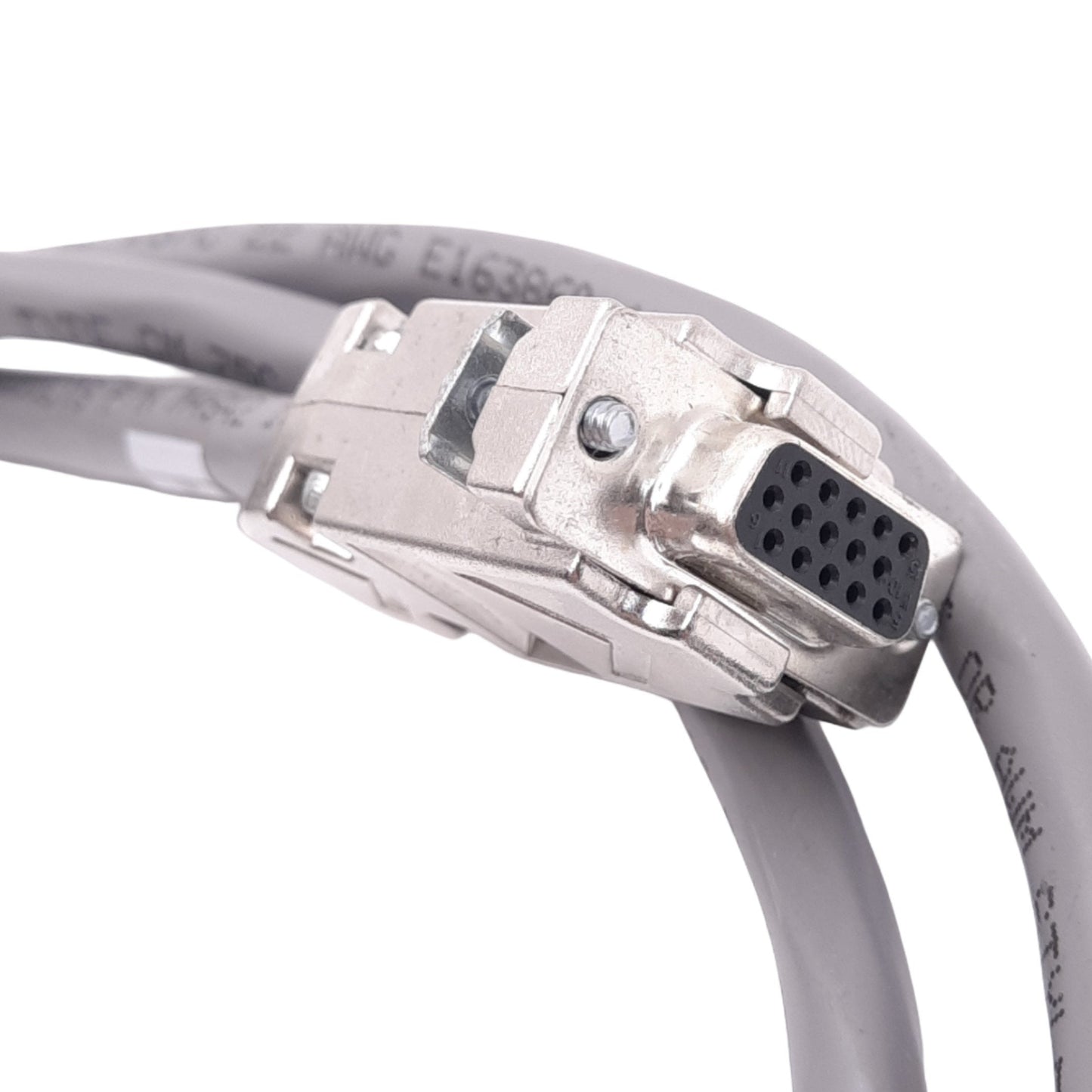 Used Manhattan Wire M4642 Cable, D-Sub 15-Pin Male to 15-Pin HD Female, 4ft Length
