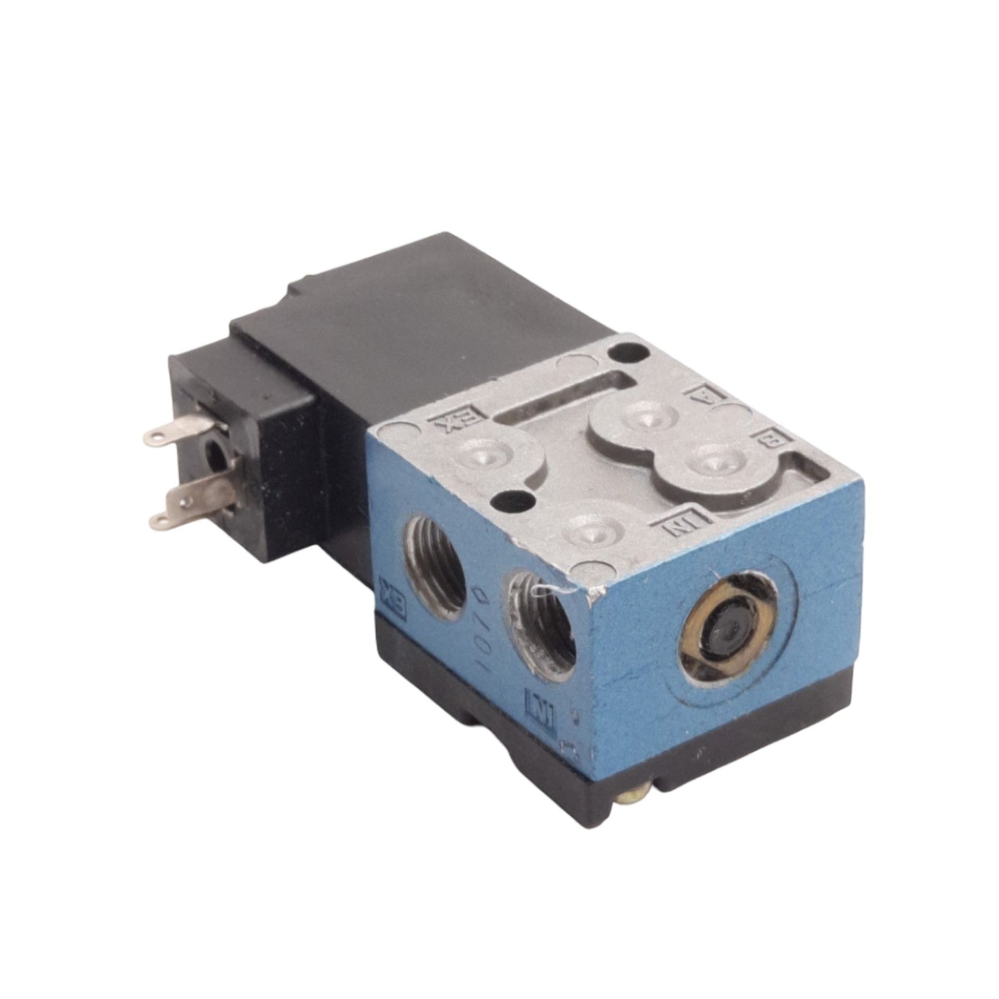 Used MAC Valve 45A-AA1-DAAJ-2KD Solenoid Valve VAC-120PSI, 1/8" NPT, 110/120VAC Coil