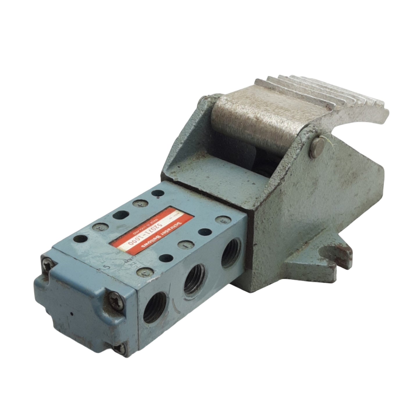 Used Schrader Bellows 52071-1000 Manual Foot Switch, 2-Pos 4-Port, 1/4in NPT, 150psi