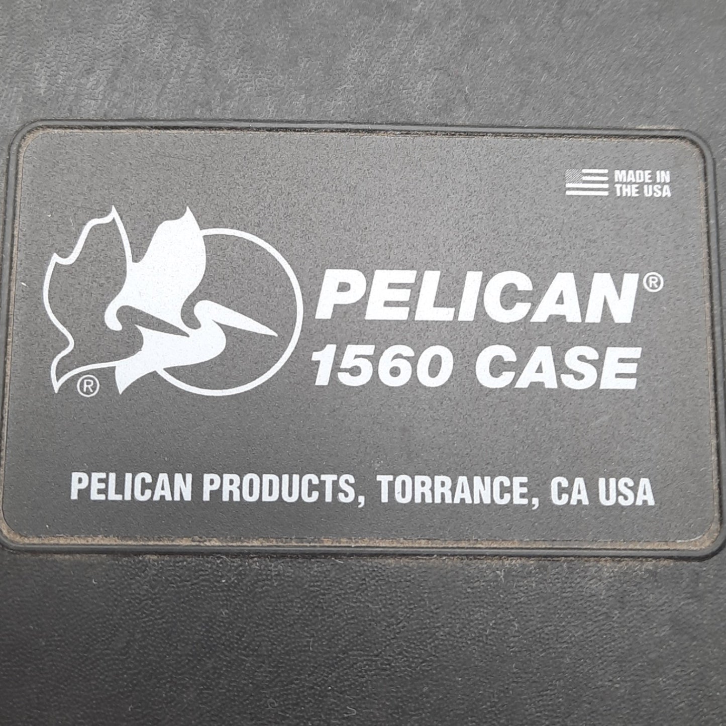 Used Pelican 1560 Protector Case 19.90in x 14.98in x 9in Interior, Grey *No Foam*