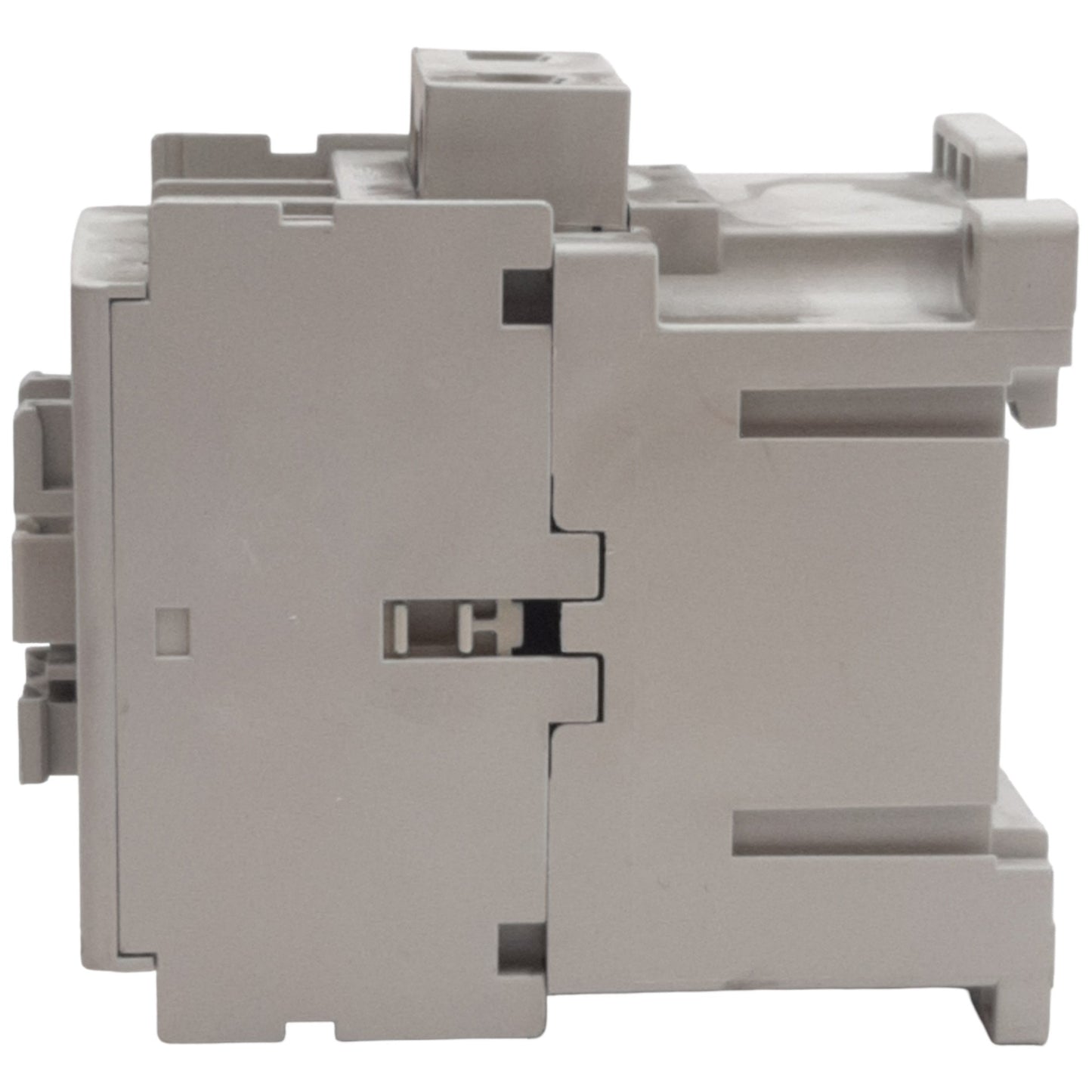 Used Allen Bradley 100-C16EJ10 IEC Contactor 3-Pole, 32A, 7.5kW @ 690VAC, 24VDC Coil