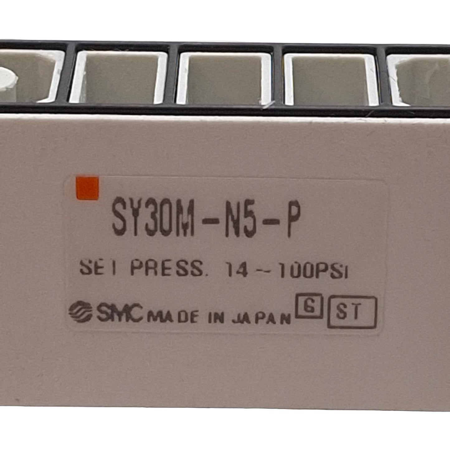 Used SMC SY30M-N5-P Manifold Interface Regulator, 0-150psi Gauge, 14-100psi Set