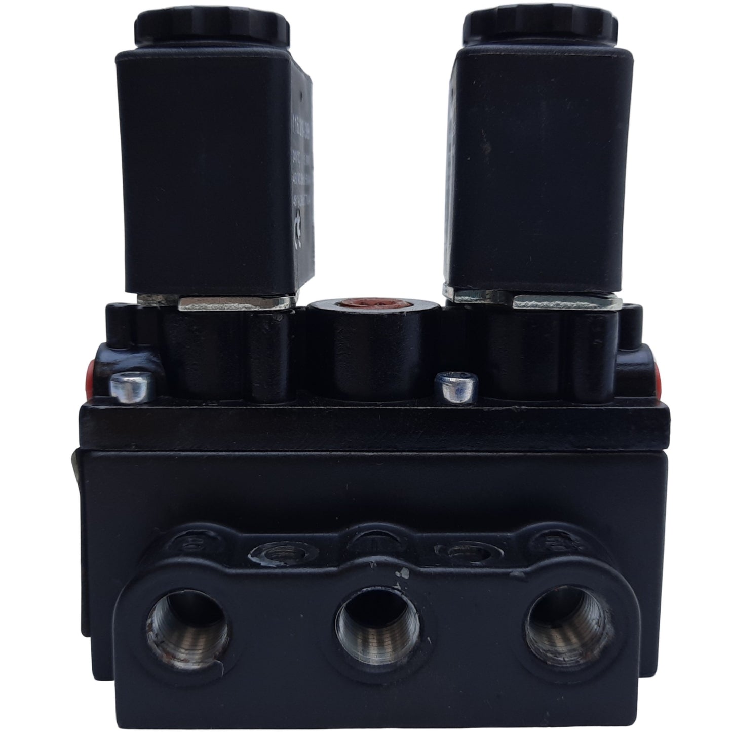 Used Ingersoll A211SD-024-D-G Pneumatic Valve 2-Pos 4-Way, Vac to 150 PSI, 24VDC Coil