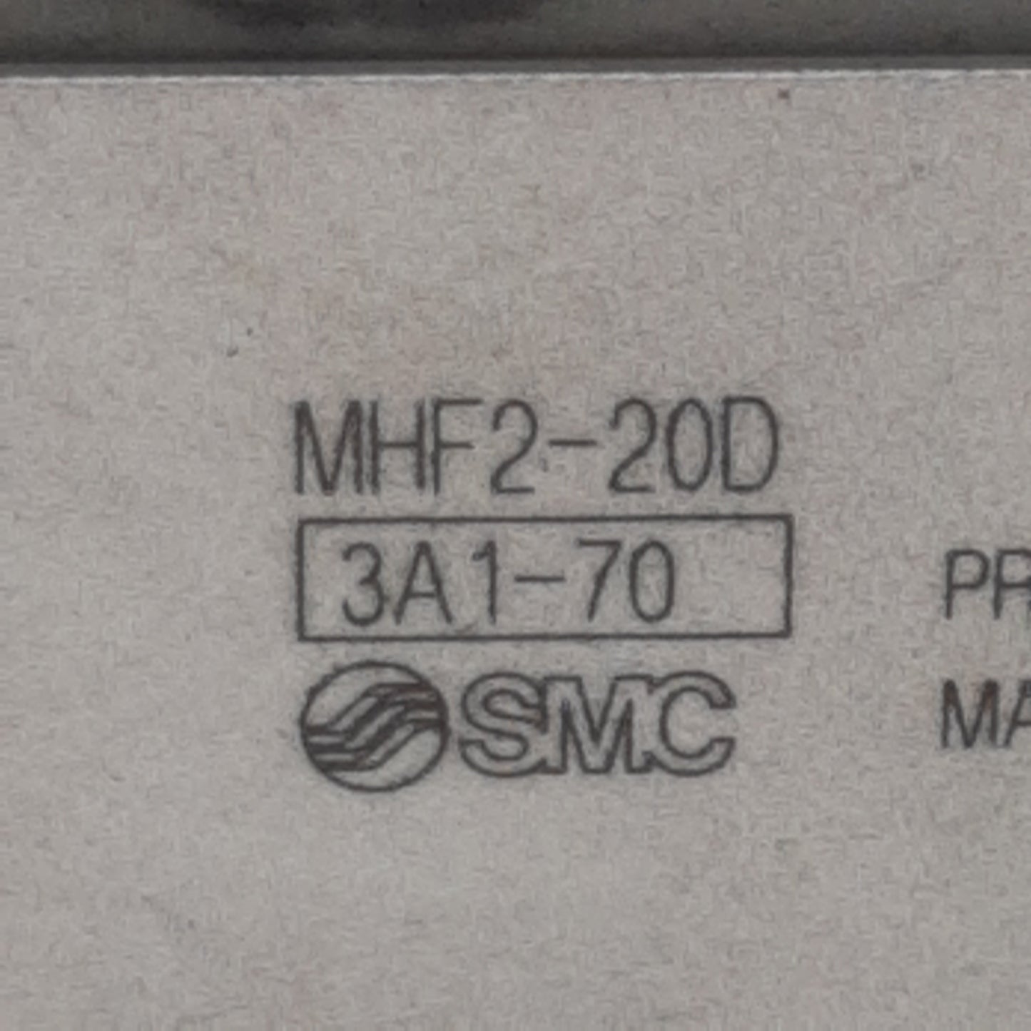 Used SMC MHF2-20D Pneumatic Gripper, ø20mm Bore, 20mm Stroke, 141N, M6, 0.1-0.7MPa