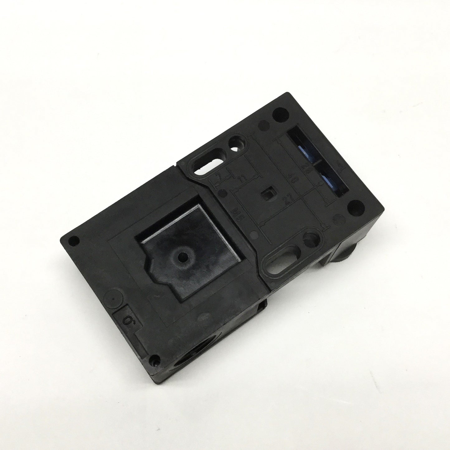 Used Schmersal AZ 16 ZVRK-M16 Safety Door Interlock NC-NO 230VAC/4A w/Actuator Key