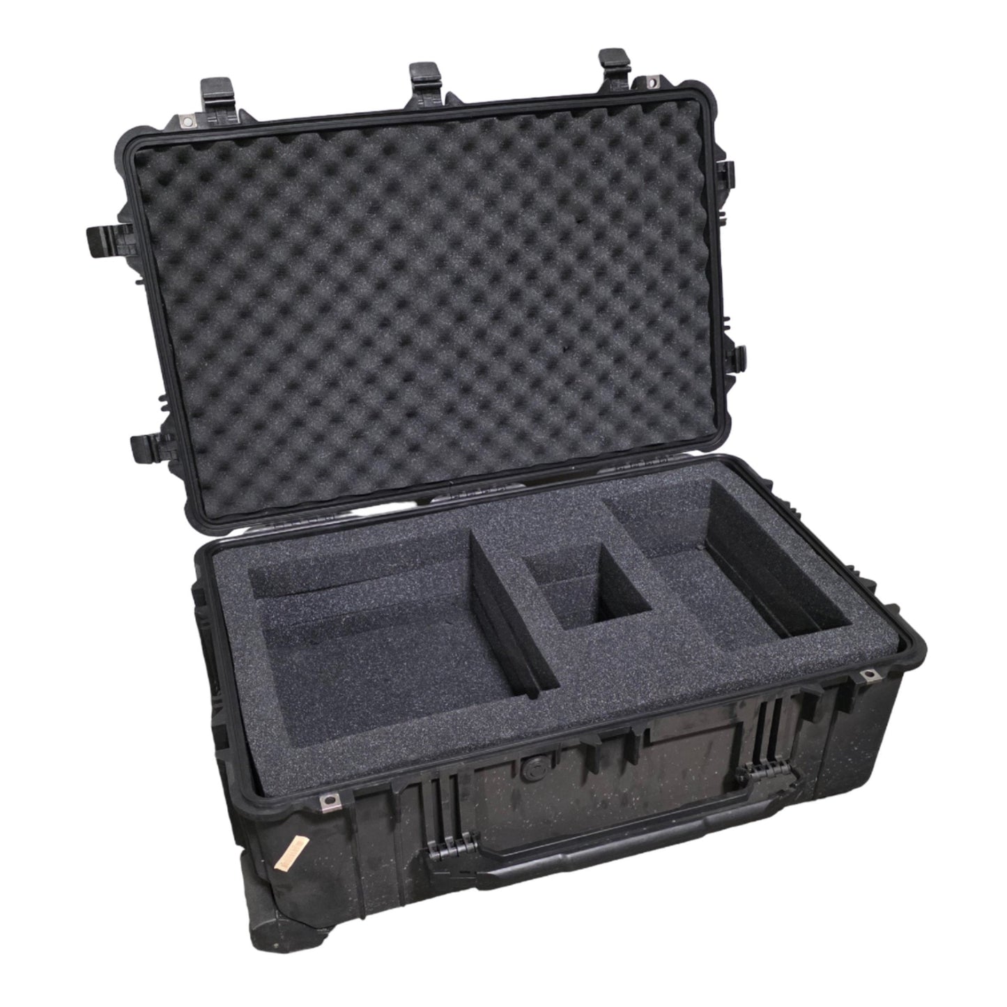 Used Pelican 1650 Protector Case With Wheels, 3CuFt, 31.5"L x 20.5"W x 12.5"D, IP67