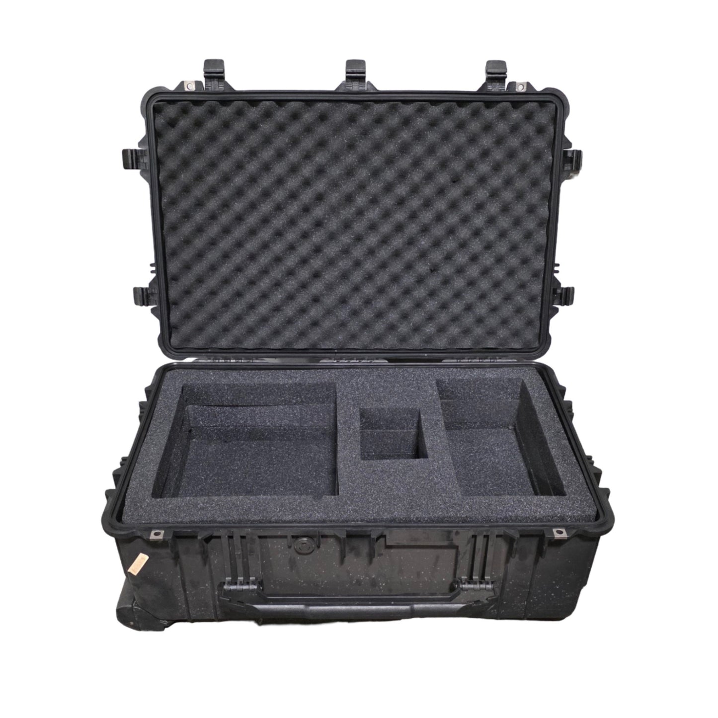 Used Pelican 1650 Protector Case With Wheels, 3CuFt, 31.5"L x 20.5"W x 12.5"D, IP67