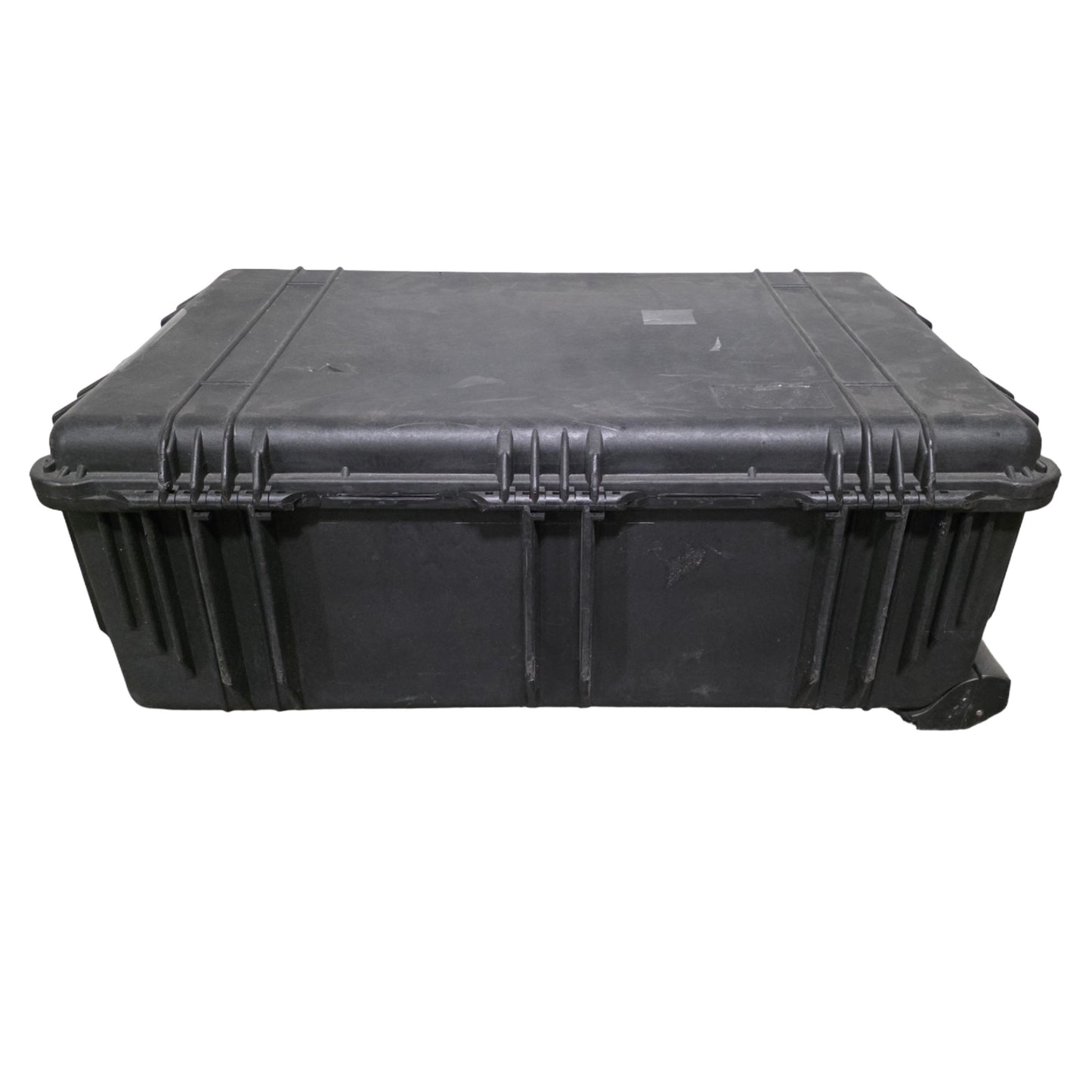 Used Pelican 1650 Protector Case With Wheels, 3CuFt, 31.5"L x 20.5"W x 12.5"D, IP67