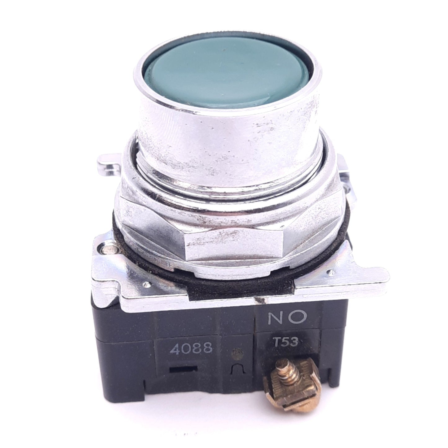 Used Eaton 10250T103-53 Flush Pushbutton Switch, ø30.5mm, 1NO, 600VAC 10A Max