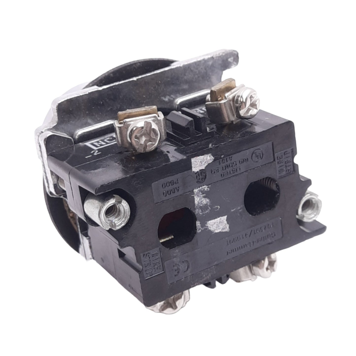 Used Eaton 10250T102-1 Flush Pushbutton Switch, ø30.5mm, 1NO 1NC, 600VAC 10A Max