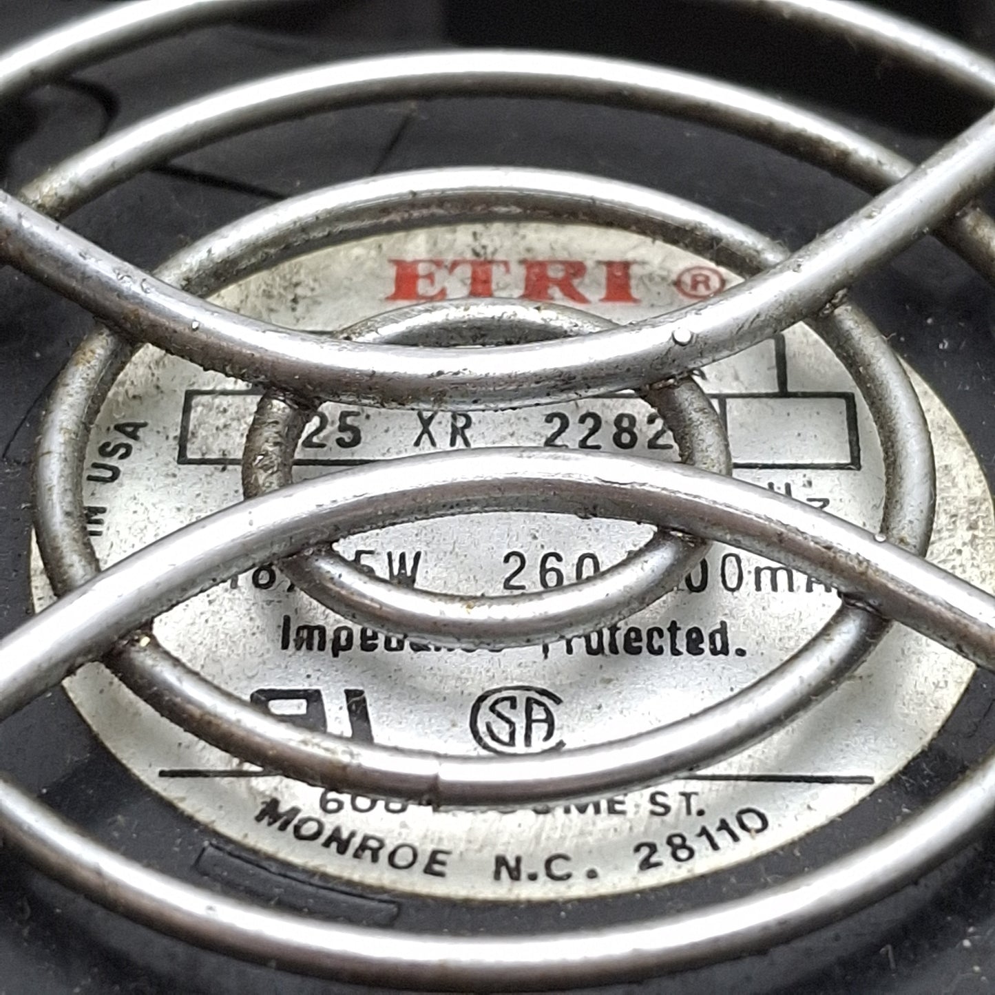 Used Etri 125XR-2282-090 Cooling Fan, 120mm x 120mm, 3200RPM, 113CFM, 115VAC 15W