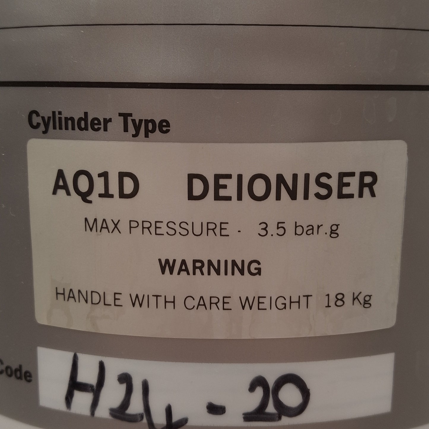Used Veolia AQ1D Aquaclean Purified Water Deioniser, 140-600L/hr, 3.5bar, 70°C