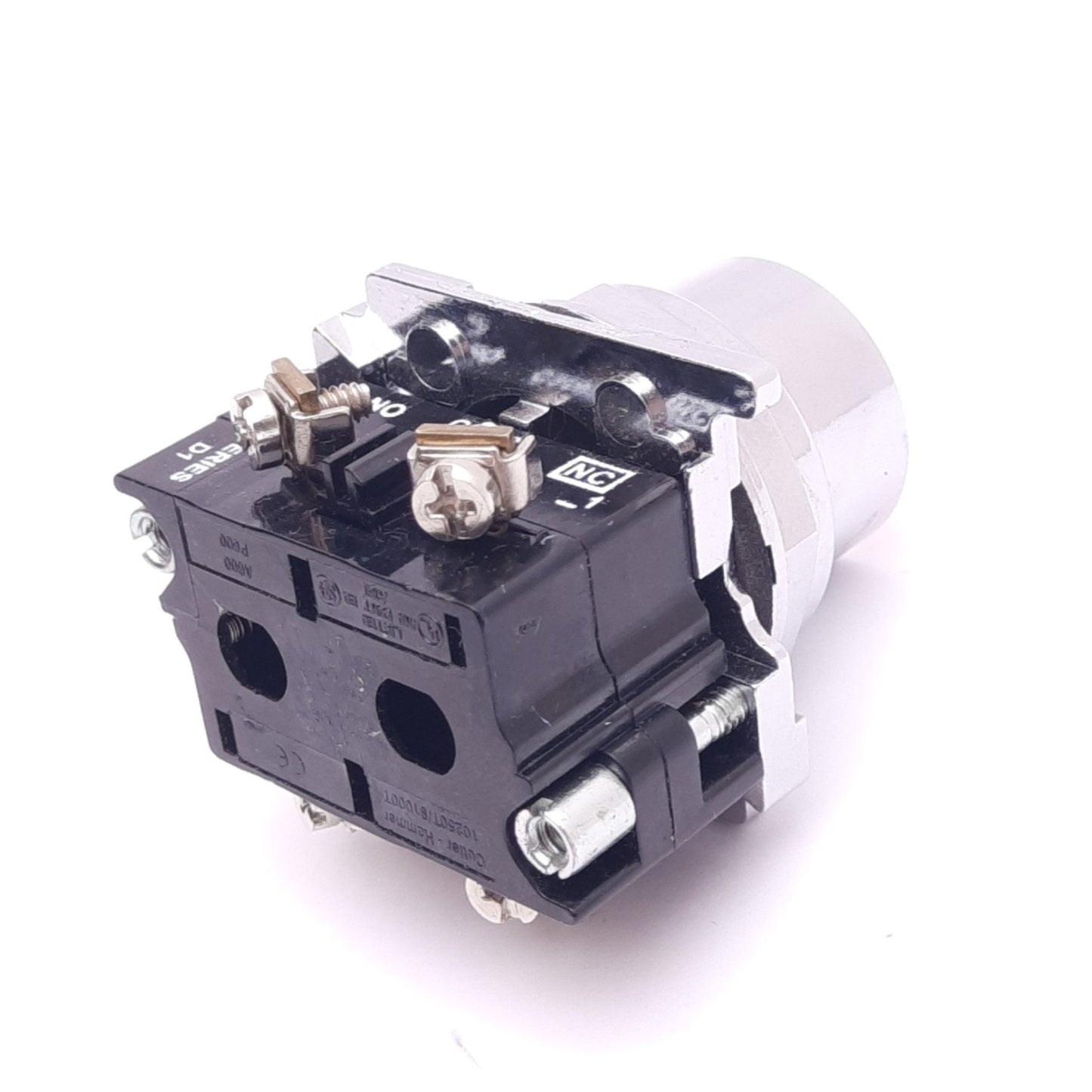 New – Open box Eaton 10250T30R Red Flush Pushbutton Switch, ø30.5mm, 1NO 1NC, 600VAC 10A Max