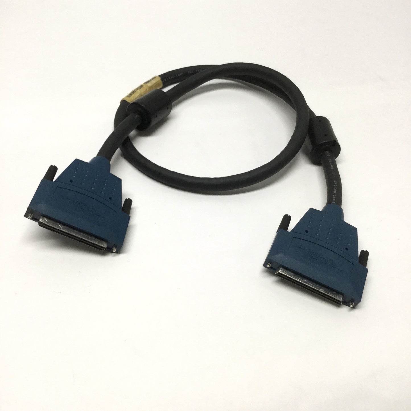 Used National Instruments NI 183432B-01 SH68F-68F DAQ I/O 68-Pin Shielded Cable, 1m