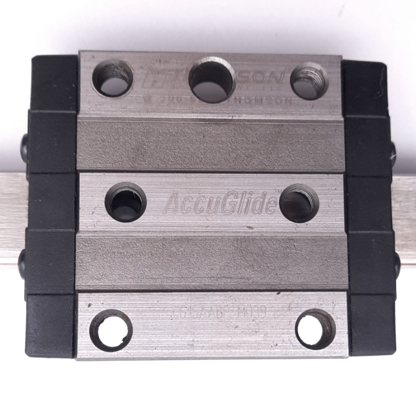 Used Thomson Linear CG15AABP-M039 AccuGlide Linear Block w/ 15x325mm Rail, 13.5kN Max